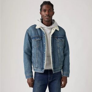 Levi's • Sherpa Denim Jacket